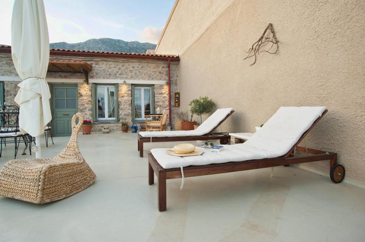 Guesthouse Simou With View 3 Bedrooms Arachova Exteriér fotografie