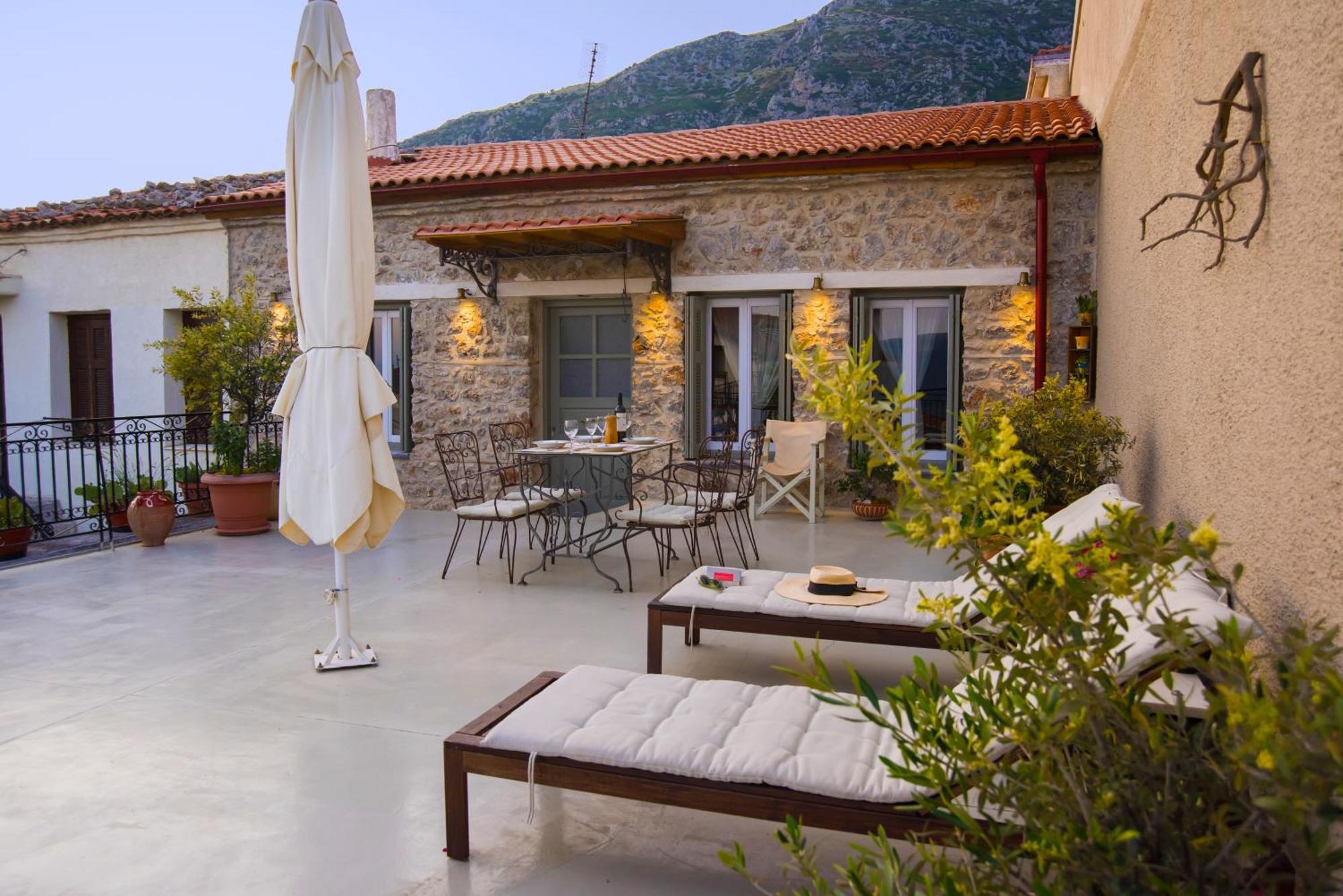 Guesthouse Simou With View 3 Bedrooms Arachova Exteriér fotografie
