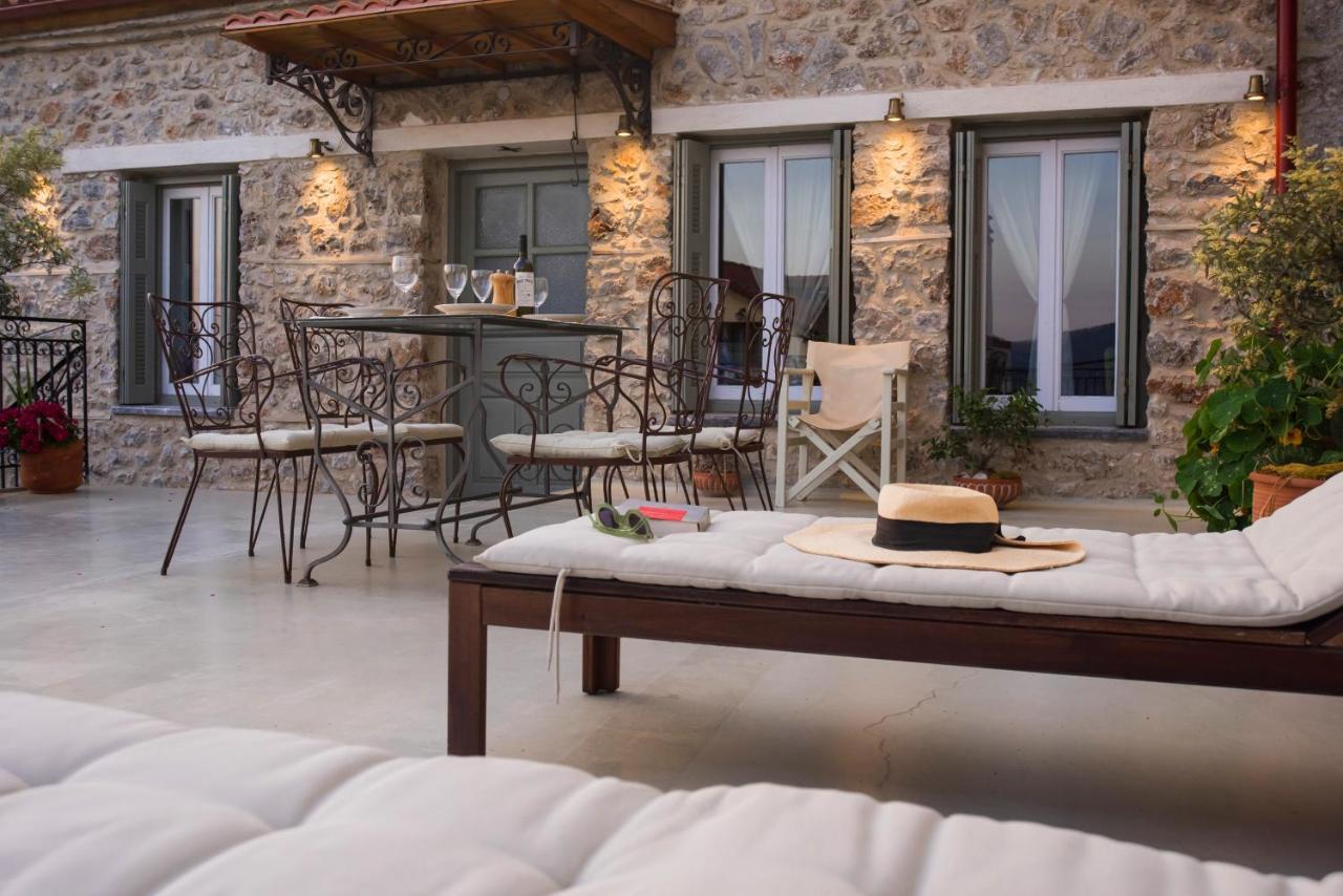 Guesthouse Simou With View 3 Bedrooms Arachova Exteriér fotografie